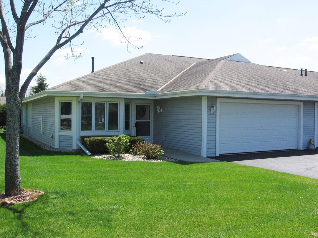 512 Hartford Sq., Hartford, WI 53027