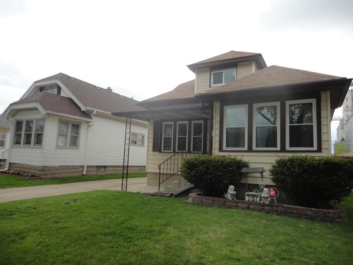 2151 S 37th St, Milwaukee, WI 53215