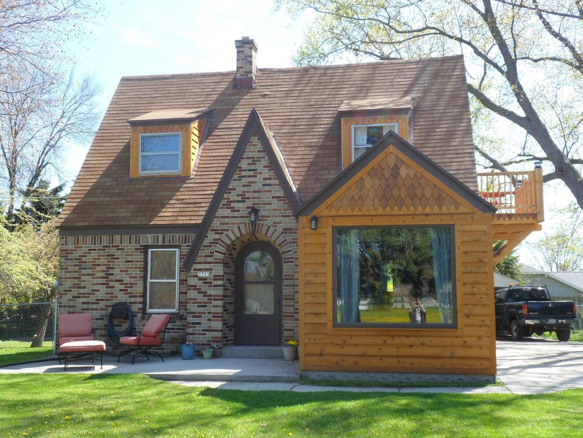 3723 S 12th St., Sheboygan, WI 53081