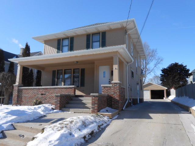 1508 S 10th St., Manitowoc, WI 54220