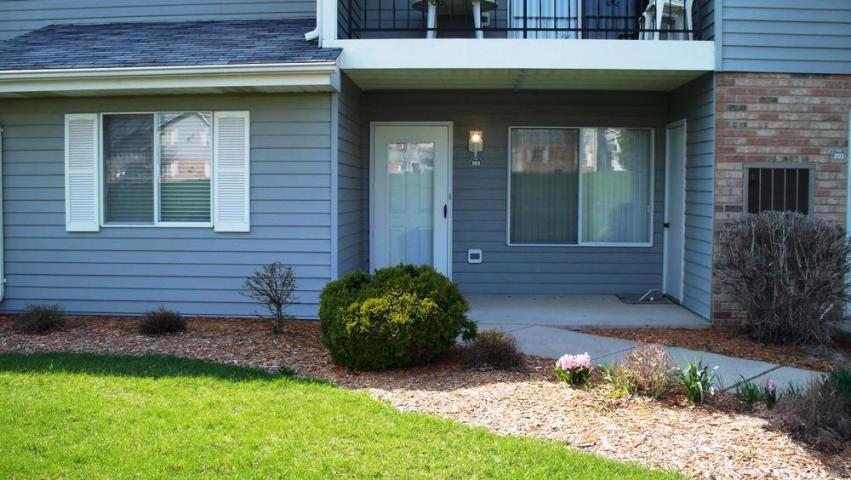 1141 N Sunnyslope Dr #103, Mount Pleasant, WI 53406