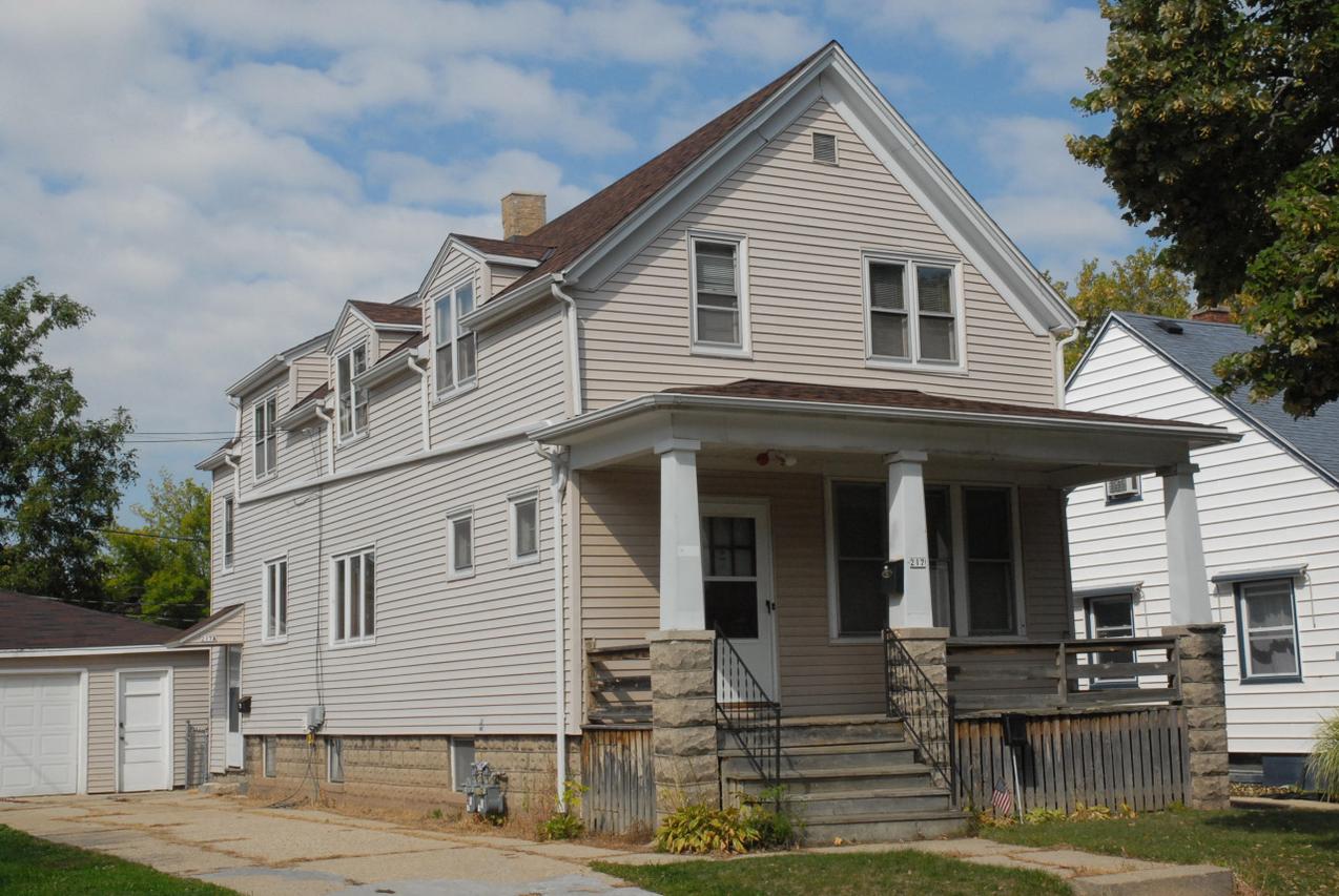 217 N 61st St, Milwaukee, WI 53213