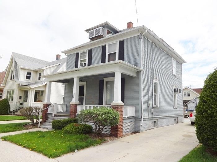 2041 Lasalle St, Racine, WI 53402