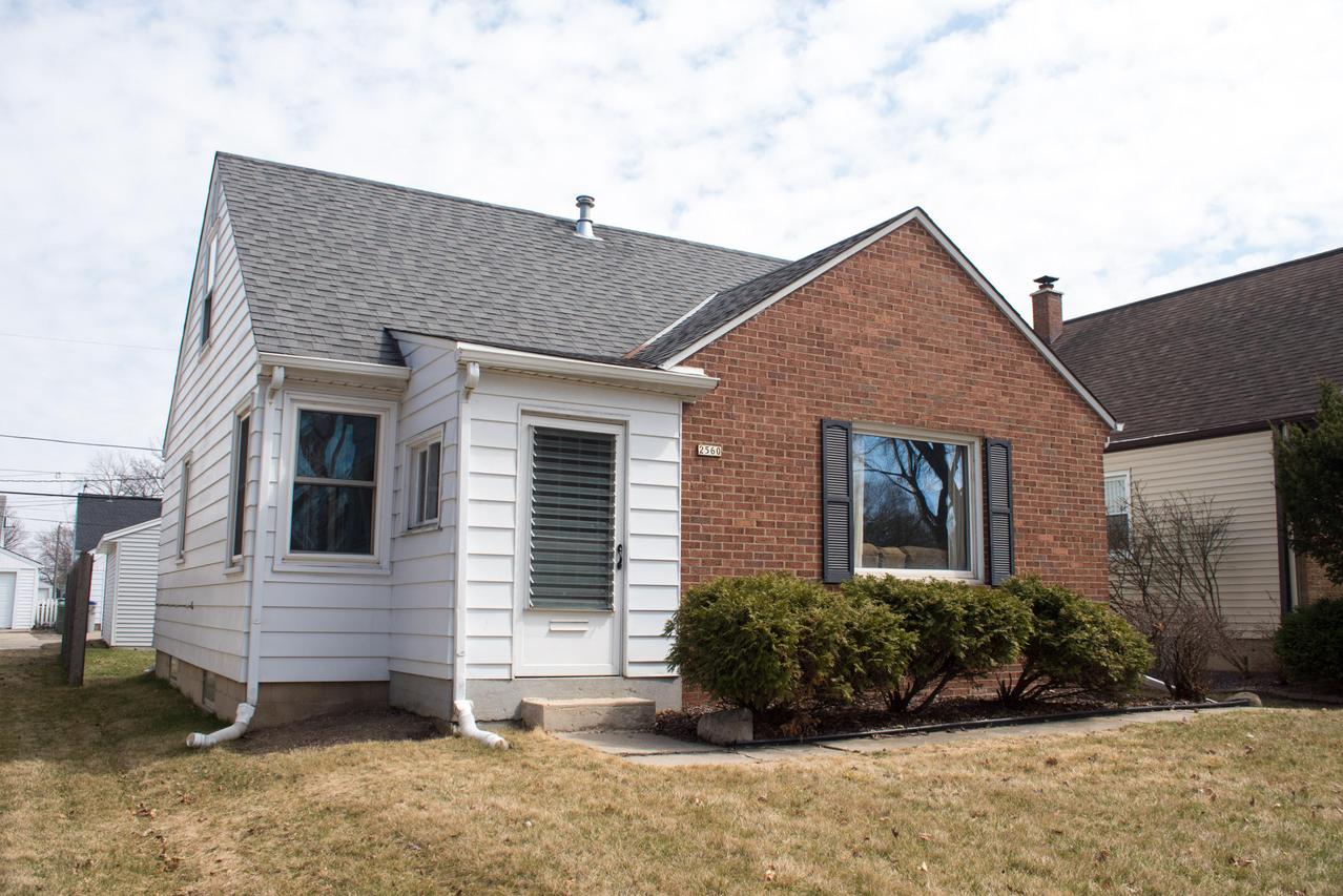 2560 S 71st St., Milwaukee, WI 53219