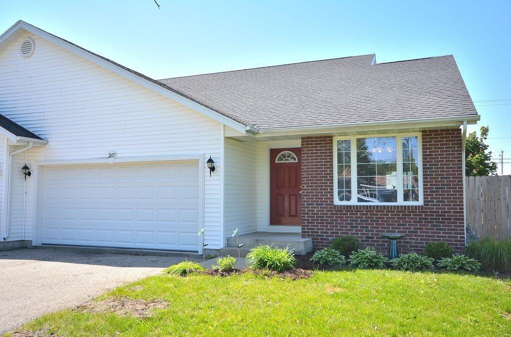 217 Westward Dr, Elkhorn, WI 53121