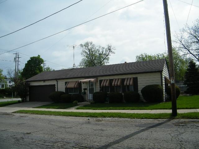 717 Madison St, Waukesha, WI 53188