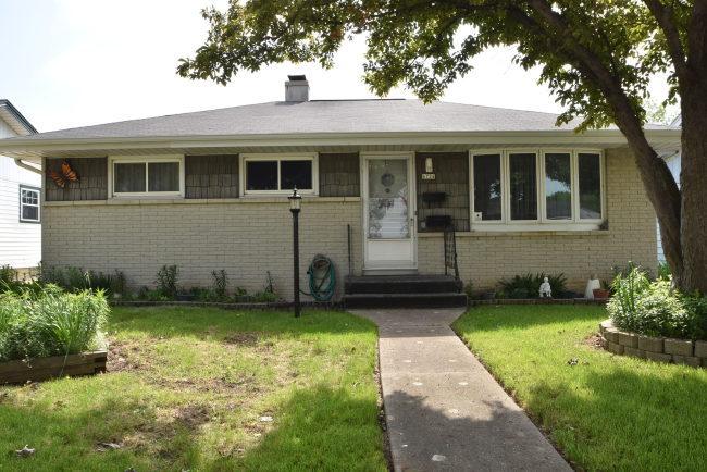 6724 S 17th St, Milwaukee, WI 53221