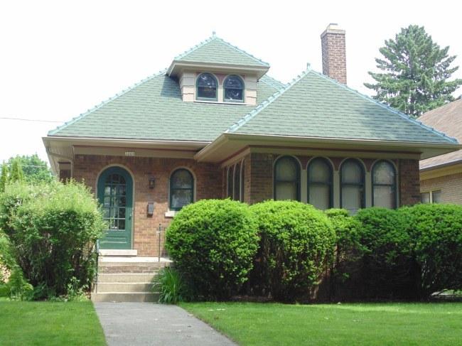 3206 S Lenox St., Milwaukee, WI 53207