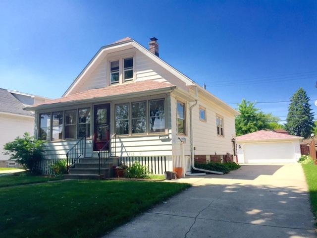 2836 E Van Norman Ave, Saint Francis, WI 53235
