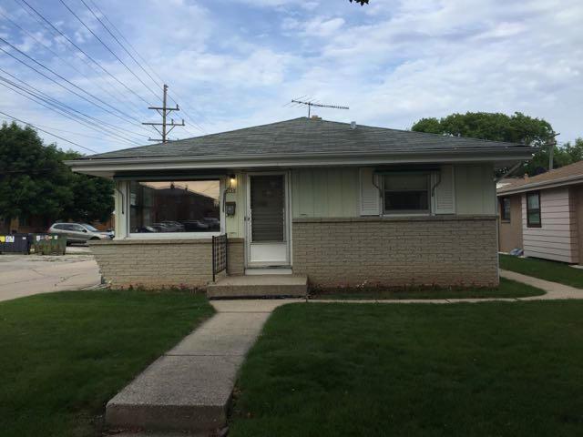 4758 N 81st St., Milwaukee, WI 53218
