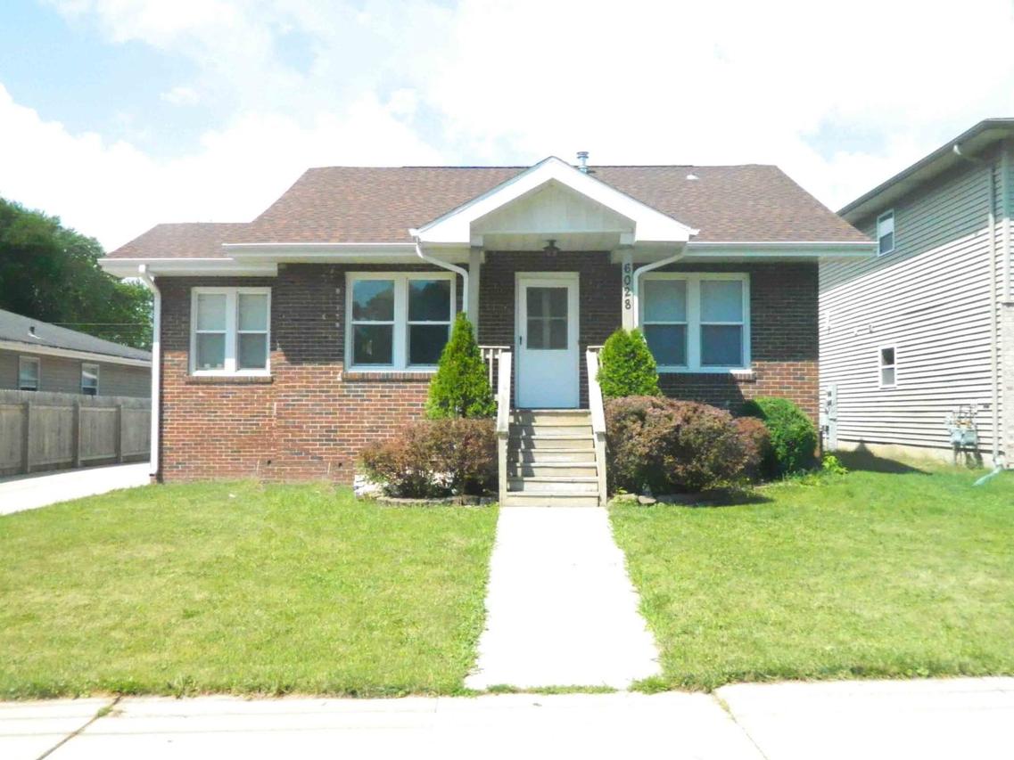 6028 59th Ave, Kenosha, WI 53142