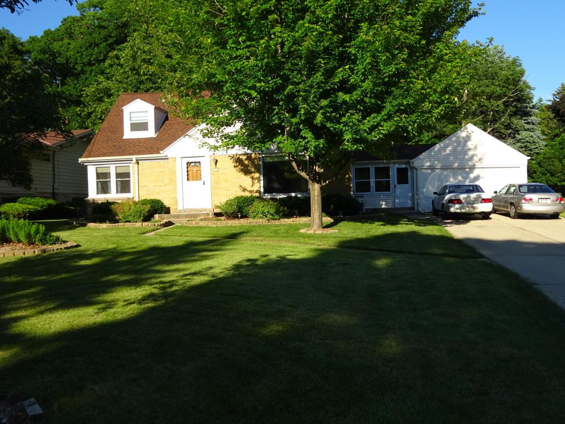 538 N 119th St., Wauwatosa, WI 53226