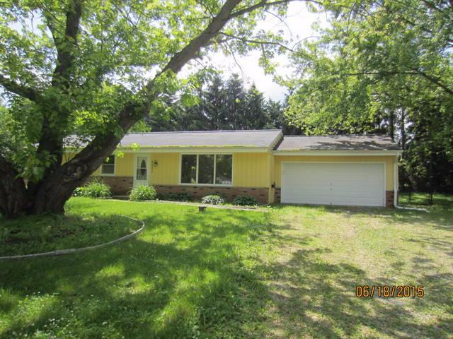 N64W28479 Meadowlark Ln, Merton, WI 53029