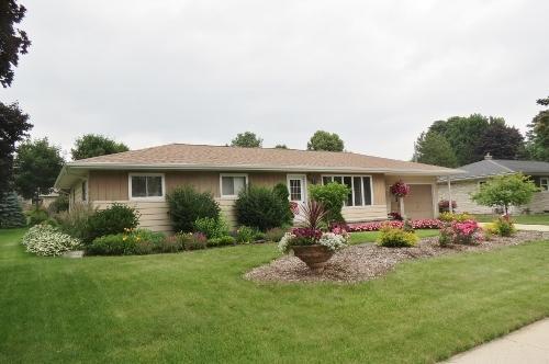 2204 Mary Ave., New Holstein, WI 53061