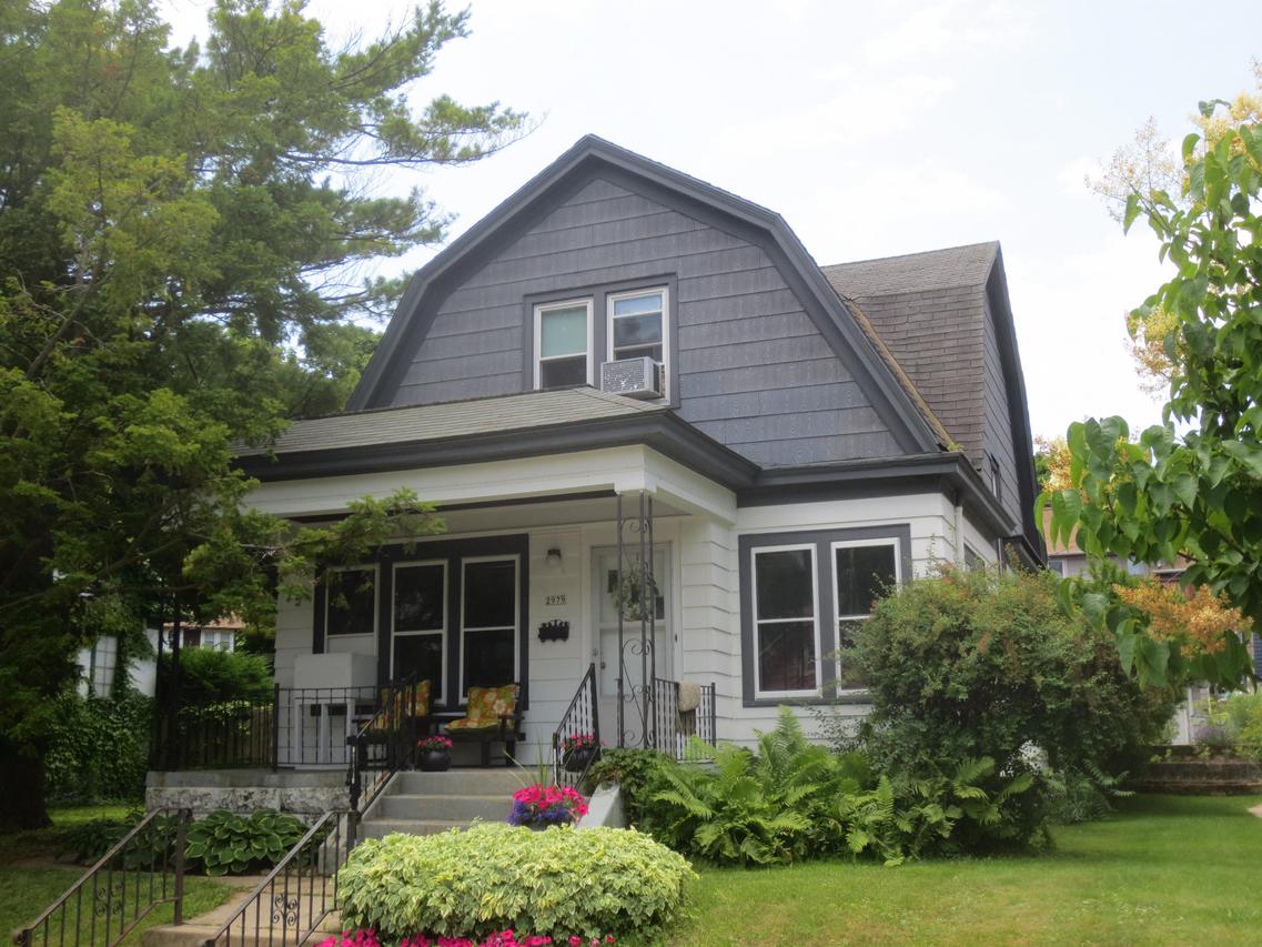 2979 S Delaware Ave, Milwaukee, WI 53207