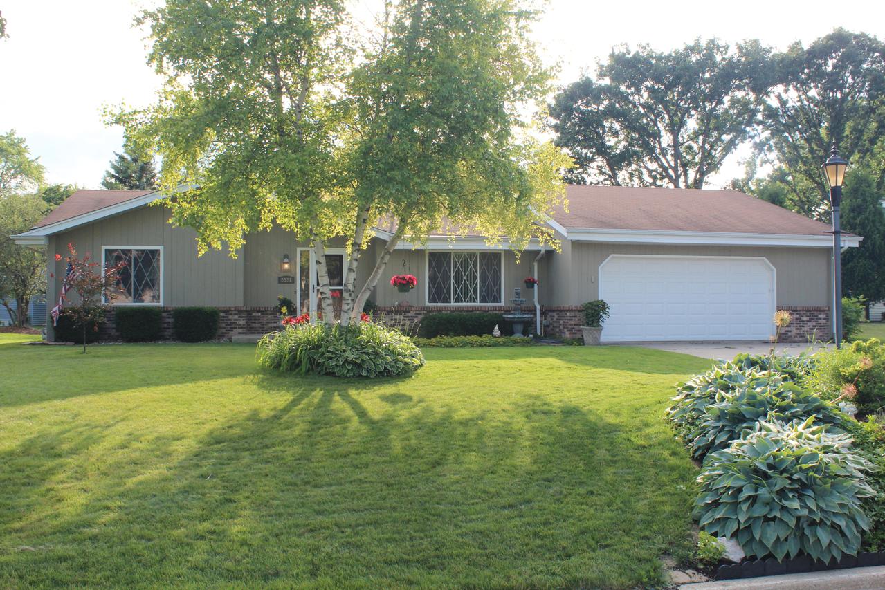 8521 N 46th St., Brown Deer, WI 53223