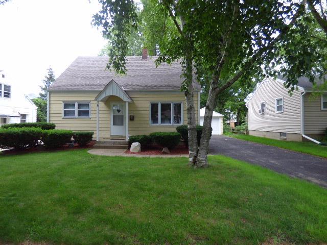 1038 S 91st St, West Allis, WI 53214