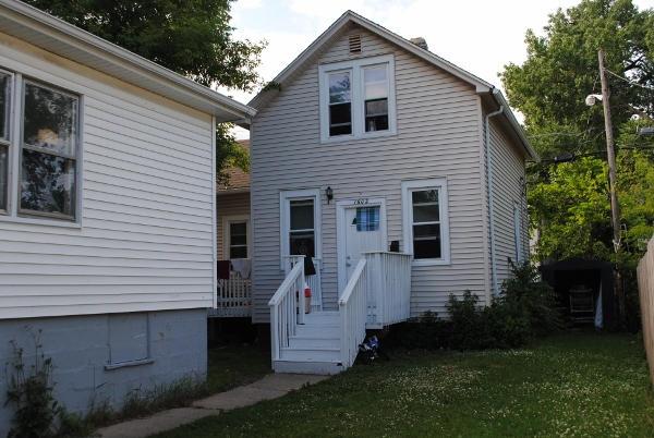 1602 61st St, Kenosha, WI 53143