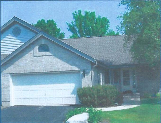 1909 Springbrook #D, Waukesha, WI 53186