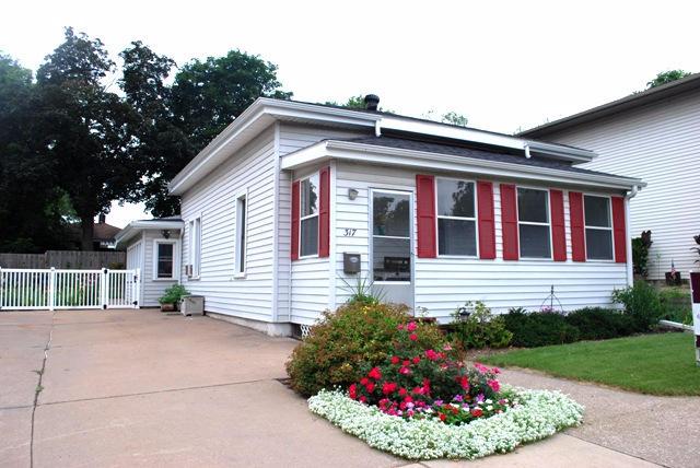 317 Rose St, La Crosse, WI 54603