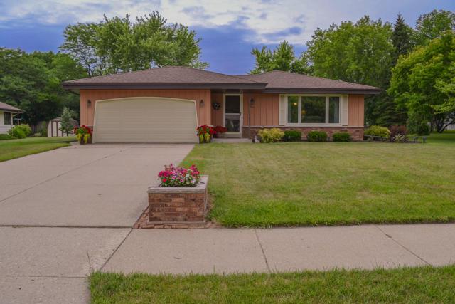 8104 S Mission Dr., Franklin, WI 53132