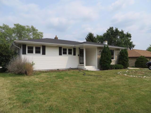 W172N8716 Shady Ln., Menomonee Falls, WI 53051