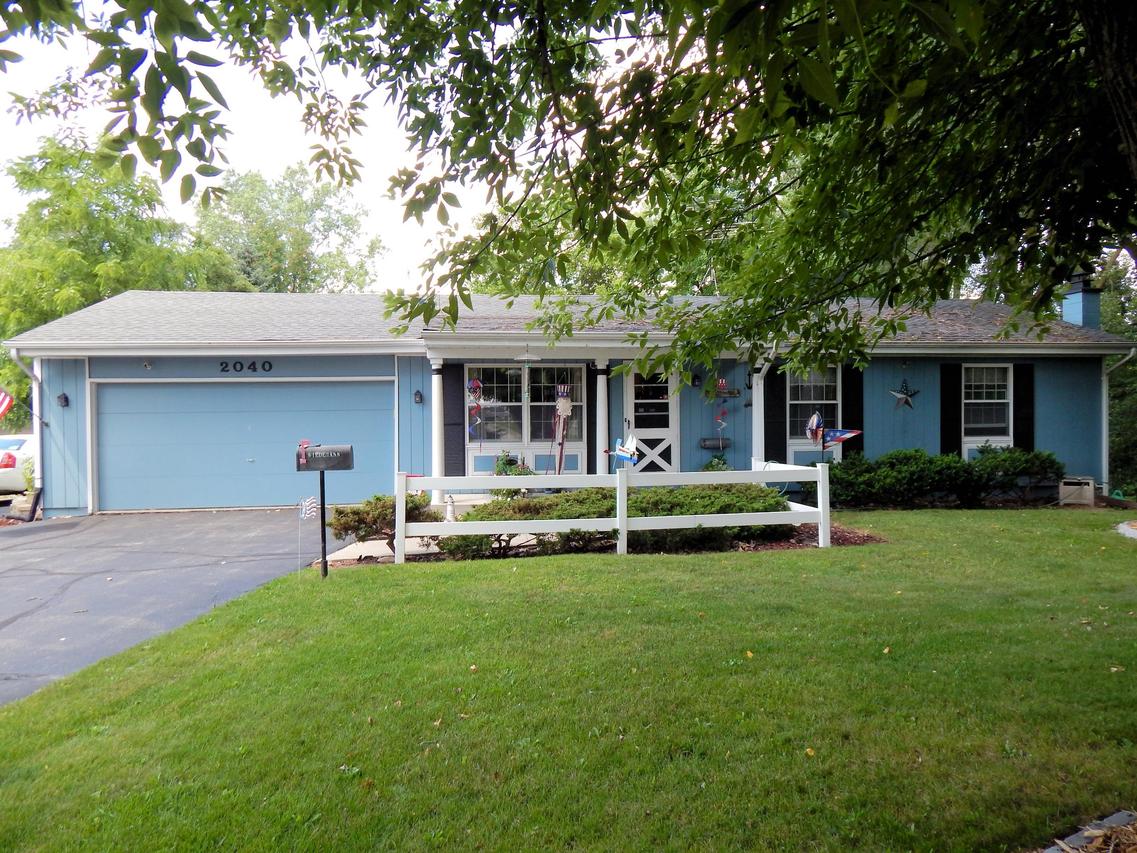 2040 Barton Rd, West Bend, WI 53090