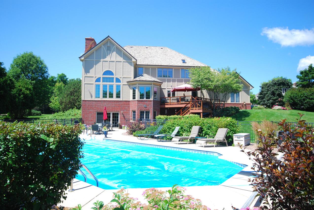 W303N3268 Timber Hill, Delafield, WI 53072