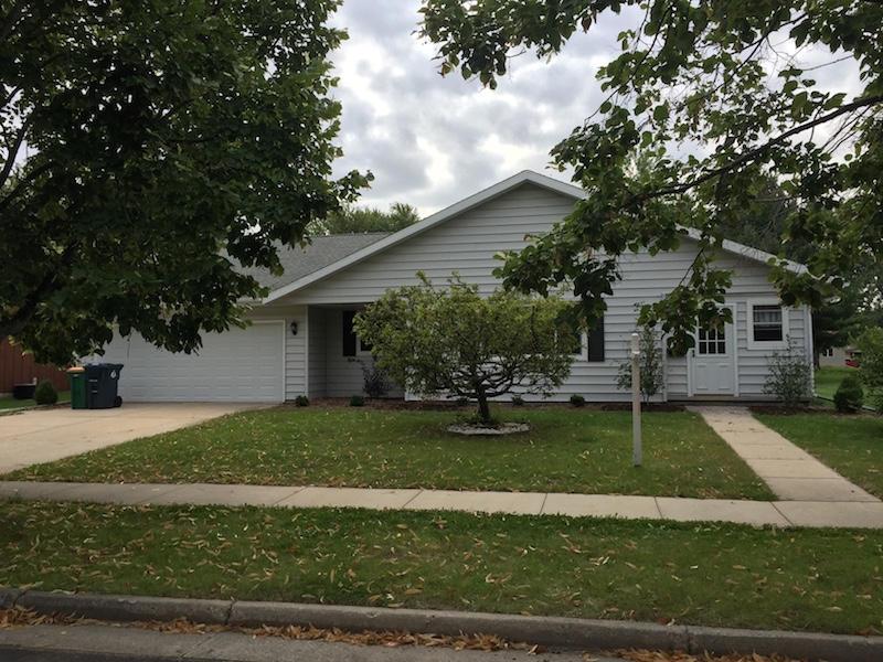 618 W Division St., Fond Du Lac, WI 54935