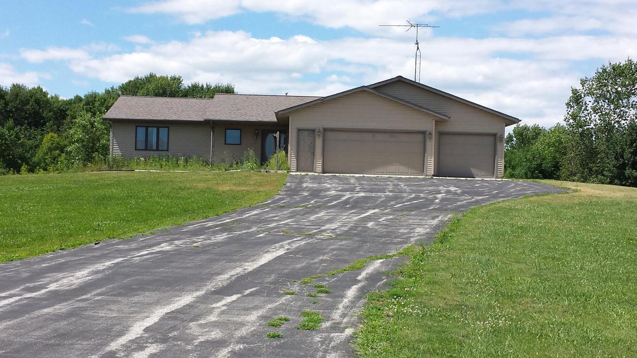 10628 S Union Rd., Newton, WI 53063