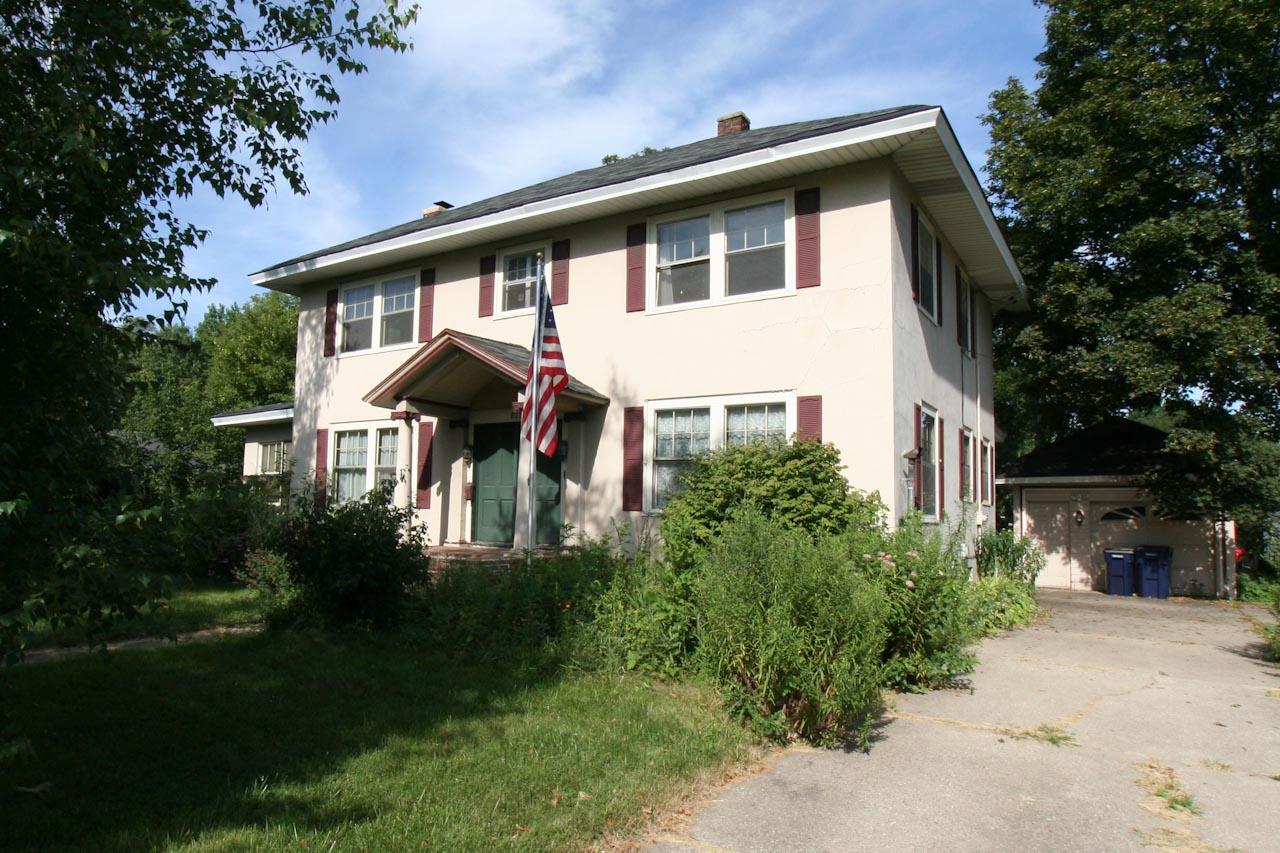 827 Milton Ave., Janesville, WI 53545