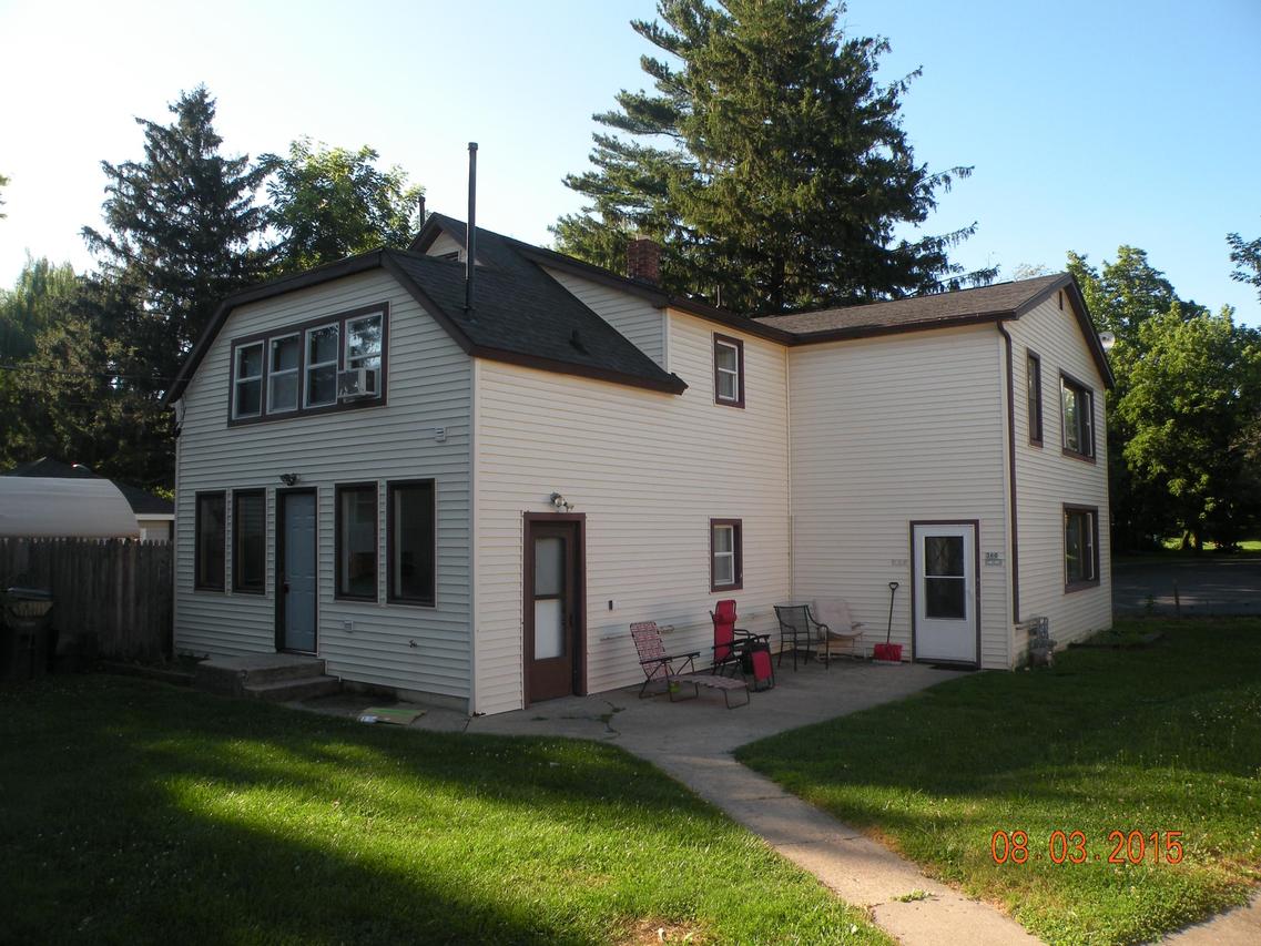 358 E Hunt Ave #360, Twin Lakes, WI 53181