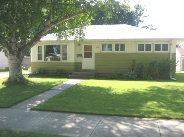 2806 S 15th St., Sheboygan, WI 53081