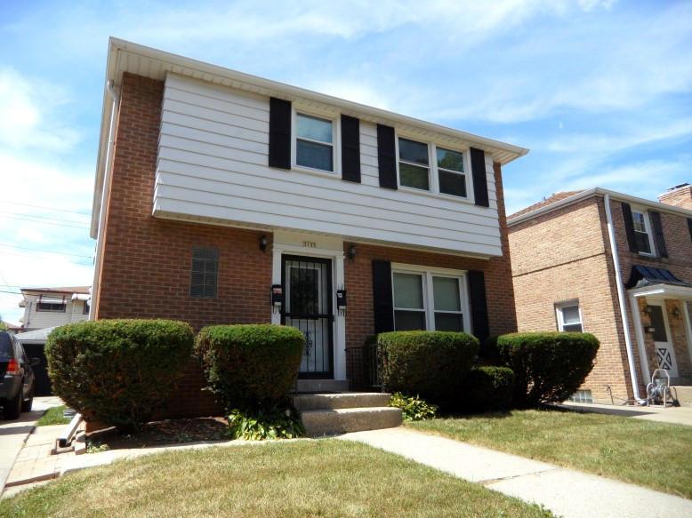 3135 S 49th St, Milwaukee, WI 53219