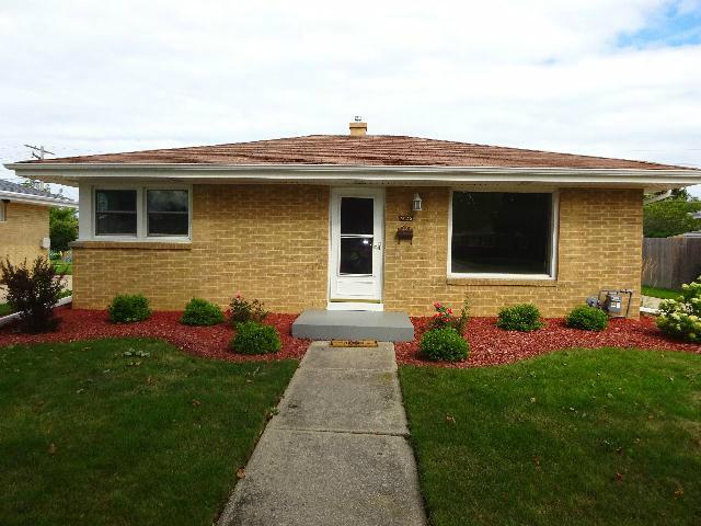 3635 Charles St., Racine, WI 53402