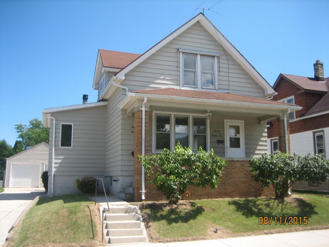 1321 S 23rd St., Sheboygan, WI 53081