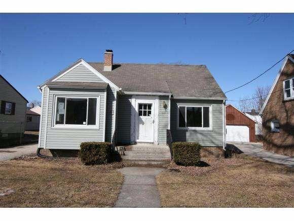 822 Wilson St., Manitowoc, WI 54220