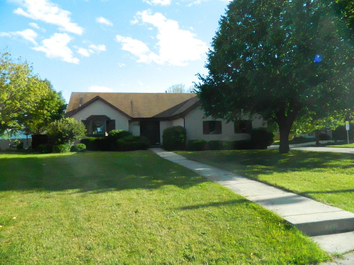 4239 25th St, Kenosha, WI 53144