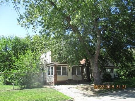 913 47th St, Kenosha, WI 53140