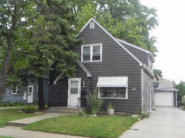 2424 S S 83rd St. #2424A, West Allis, WI 53219