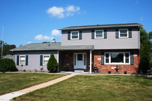 2809 S Richard Dr, La Crosse, WI 54601