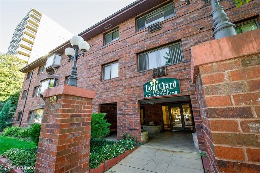 1108 N Milwaukee St #220, Milwaukee, WI 53202