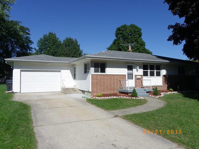 626 Lemira Ave., Waukesha, WI 53188