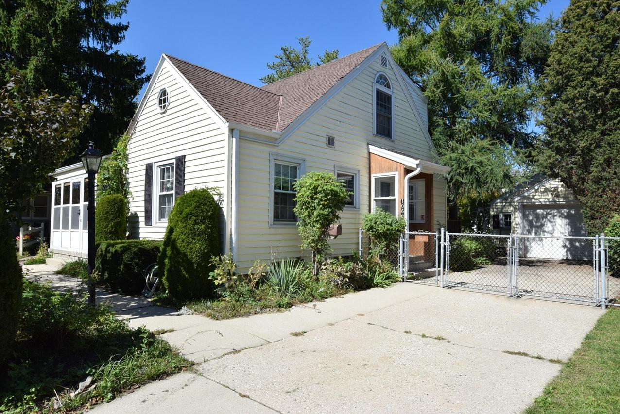 1060 W Silver Spring, Glendale, WI 53209