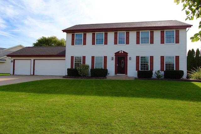 3927 W Cypress Ln., Franklin, WI 53132