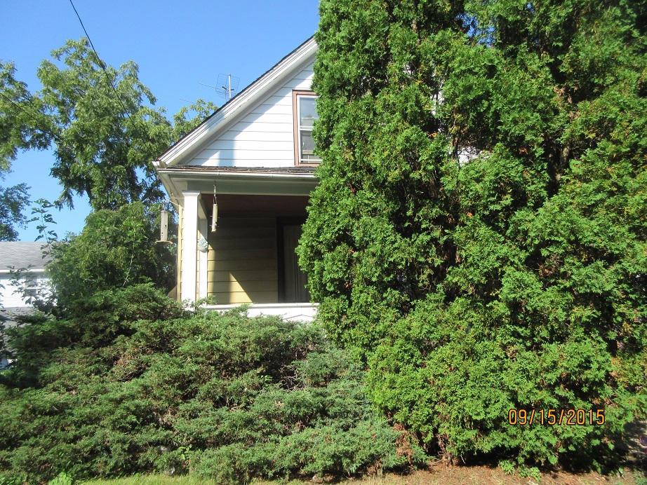 108 N West Ave., Waukesha, WI 53186