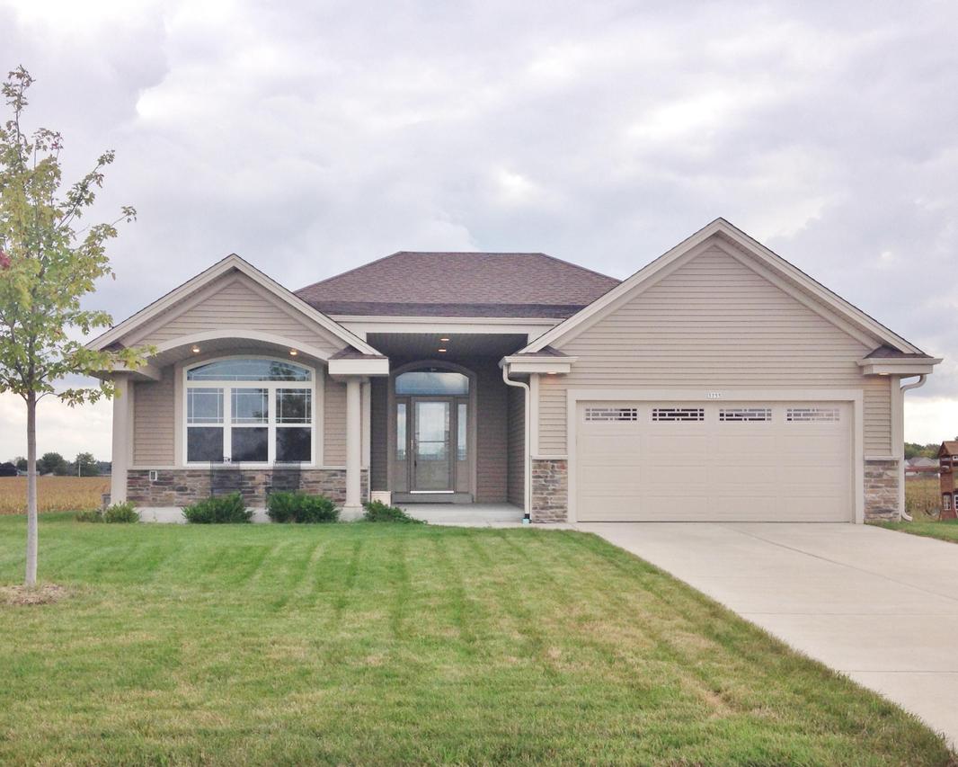 3755 Wild Ginger Way, Caledonia, WI 53126