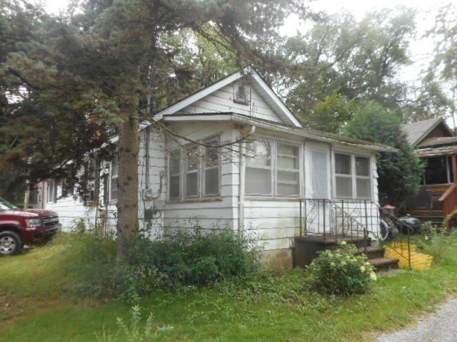 2207 Fleming Dr, Delavan, WI 53115