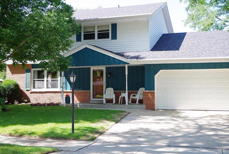 1120 Green Valley Dr., Waukesha, WI 53189