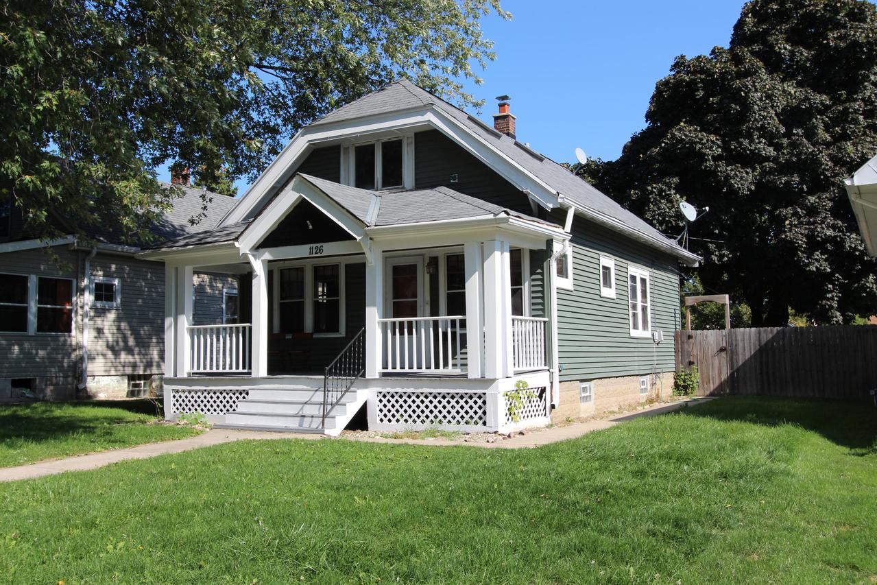 1126 S 85th St, West Allis, WI 53214